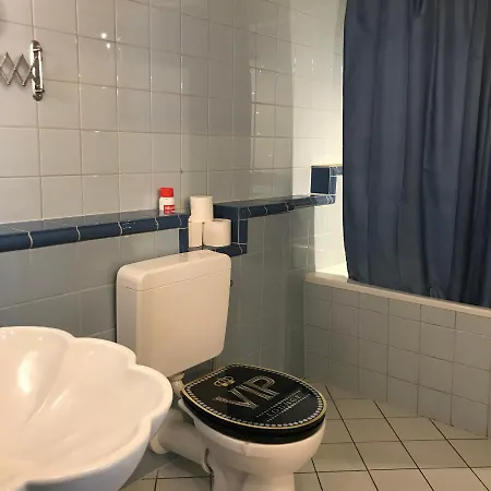 Bella Haus Close To Frankfurt Messe 4* Dreieich