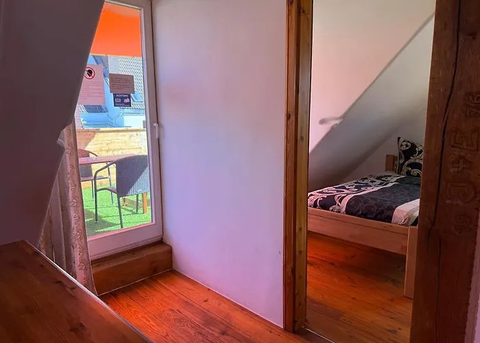 Bella Haus Close To Frankfurt Messe Гостевой дом 4*