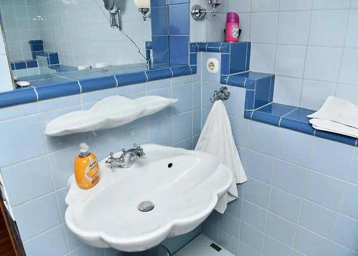 Гостевой дом Bella Haus Close To Frankfurt Messe Драйайх